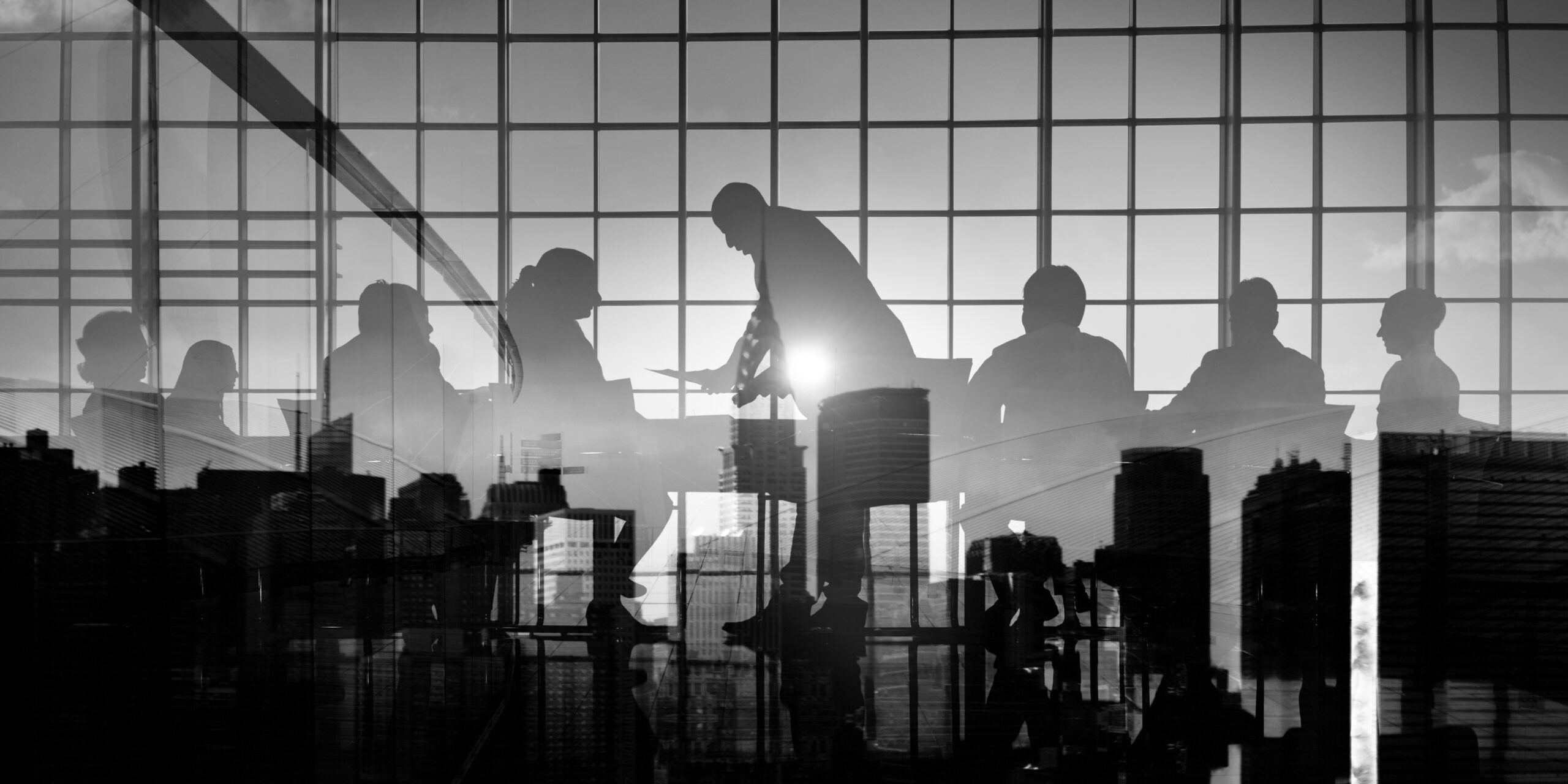 Home silhouette business people discussion meeting cityscape team con